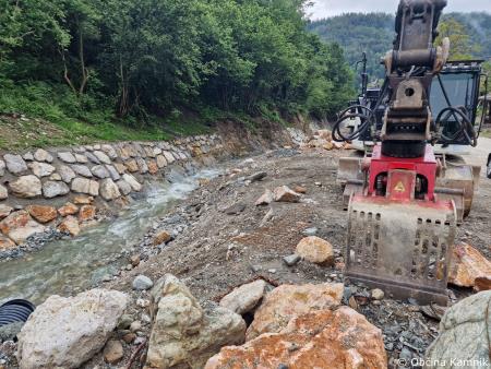 Sanacijska obnova vodotokov in hudournikov po poplavah (11)